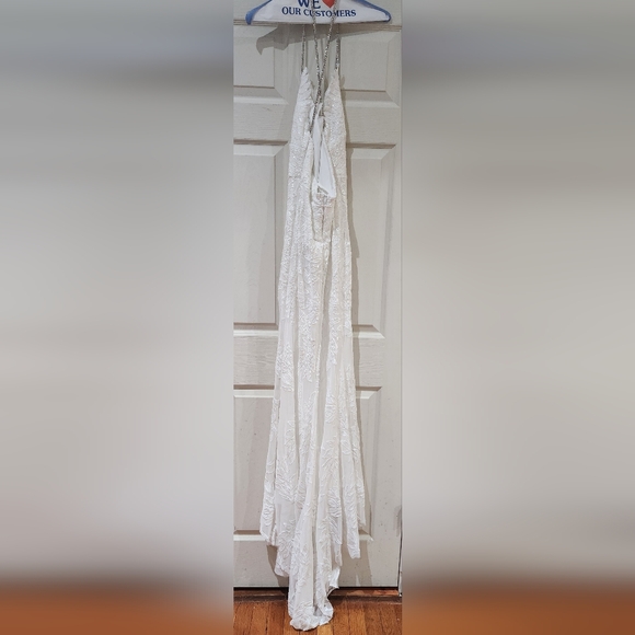 Steadfast Love Sequin Gown - Picture 7 of 8